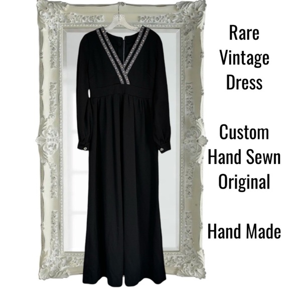 Vintage Dress Ornate Crystal Aurora Borealis Gems Long Formal Black Small Medium - Picture 1 of 16